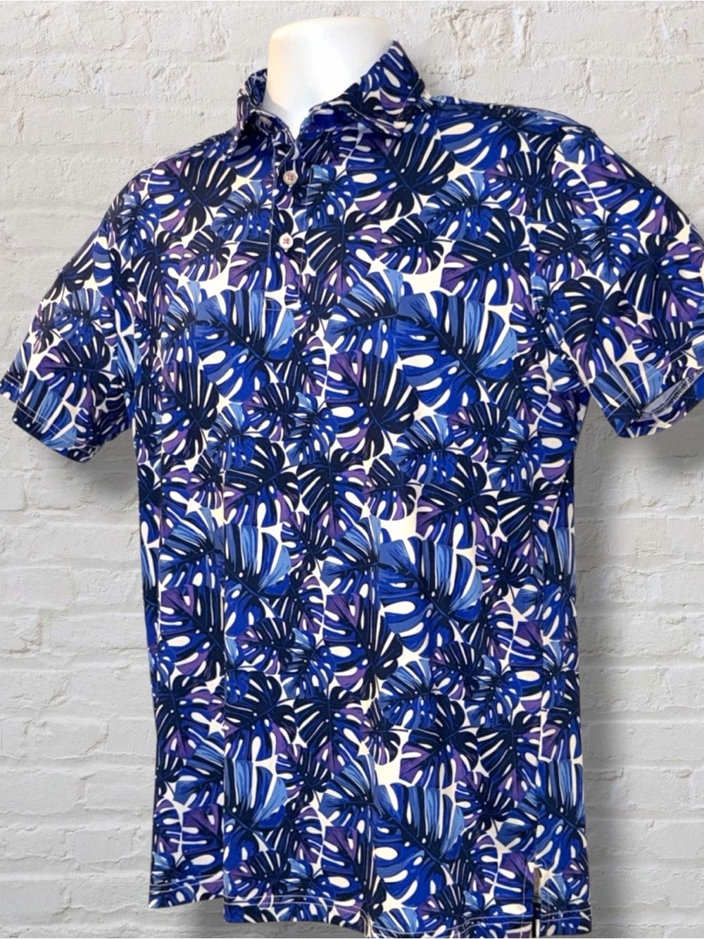 TailorByrd Men’s S Blue Purple Monstera Leaf Print Golf Polo SPF 30 Performance